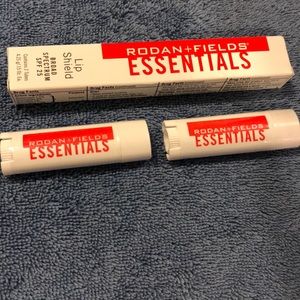 Lip Protection against Sun Exposure -  2 Sticks